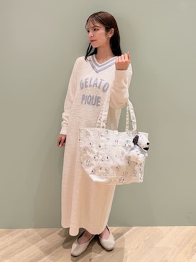 「アイテム（財布/小物）」を使った、gelato piqueさん（レディース・156cm）の秋コーディネート