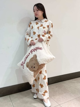 「アイテム（寝具）」を使った、gelato piqueさん（レディース・158cm）の秋コーディネート