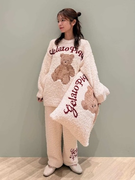 「アイテム（寝具）」を使った、gelato piqueさん（レディース・156cm）の秋コーディネート