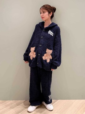 「アイテム（ルームウェア）」を使った、gelato piqueさん（レディース・156cm）の秋コーディネート