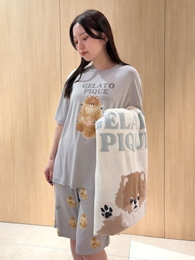 「アイテム（ブランケット）」を使った、gelato piqueさん（レディース・158cm）の春コーディネート