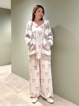 「アイテム（ルームウェア）」を使った、gelato piqueさん（レディース・157cm）の秋コーディネート