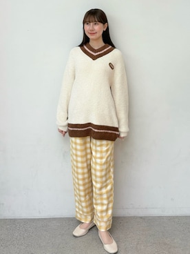 「アイテム（ルームウェア）」を使った、gelato piqueさん（レディース・165cm）の秋コーディネート