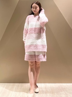 「アイテム（ルームウェア）」を使った、gelato piqueさん（レディース・150cm）の冬コーディネート