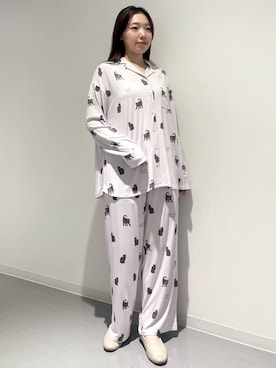 「アイテム（ルームウェア）」を使った、gelato piqueさん（レディース・162cm）の秋コーディネート