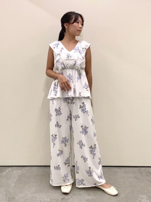 【値下げ中】未使用　セットアップ　ジェラピケ　パジャマ　小花柄 中花柄カップインプルオーバー（ルームウェア/パジャマ