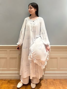 「アイテム（寝具）」を使った、gelato piqueさん（レディース・161cm）の秋コーディネート