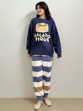 「アイテム（ルームウェア、ブルー系）」を使った、gelato piqueさん（レディース・164cm）の秋コーディネート