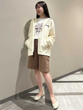 「アイテム（ルームウェア/パジャマ、ブラウン系）」を使った、gelato piqueさん（レディース・158cm）の秋コーディネート