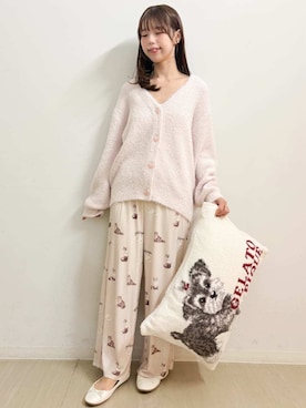 「アイテム（インテリア）」を使った、gelato piqueさん（レディース・161cm）の秋コーディネート