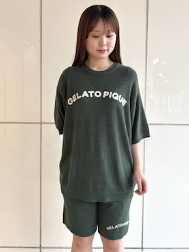 「アイテム（ルームウェア、グリーン系）」を使った、gelato piqueさん（レディース・163cm）の夏コーディネート
