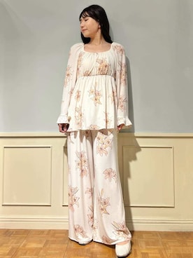 「アイテム（ルームウェア、オレンジ系）」を使った、gelato piqueさん（レディース・158cm）の秋コーディネート