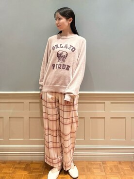 「アイテム（ルームウェア/パジャマ）」を使った、gelato piqueさん（レディース・161cm）の秋コーディネート