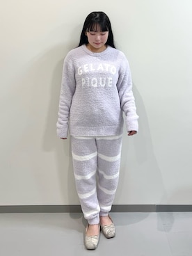 「アイテム（ルームウェア、パープル系）」を使った、gelato piqueさん（レディース・155cm）の冬コーディネート