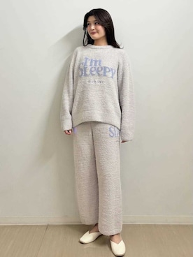 「アイテム（ルームウェア）」を使った、gelato piqueさん（レディース・164cm）の秋コーディネート