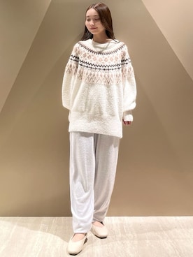 「アイテム（ルームウェア）」を使った、gelato piqueさん（レディース・150cm）の冬コーディネート