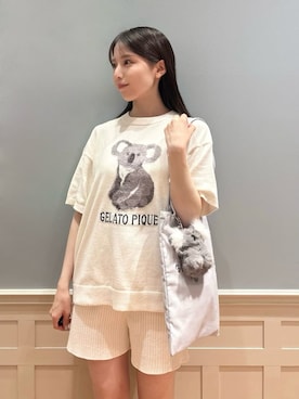 「アイテム（キーケース/キーアクセサリー）」を使った、gelato piqueさん（レディース・161cm）の夏コーディネート