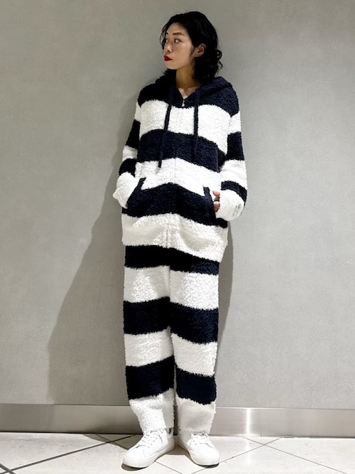 専用新品●ジェラートピケ 上下2点ベビモコ5ボーダーパーカーロングパンツ ミント 専用○ジェラートピケ 上下2点 ピンク ベビモコ5ボーダーパーカー