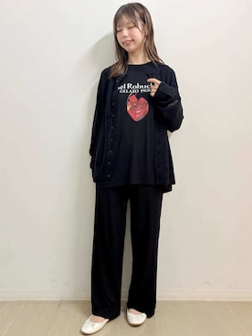 「アイテム（ルームウェア、ブラック系）」を使った、gelato piqueさん（レディース・161cm）の秋コーディネート