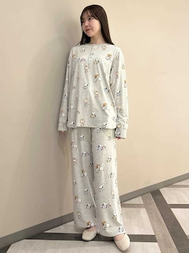 「アイテム（ルームウェア）」を使った、gelato piqueさん（レディース・158cm）の秋コーディネート