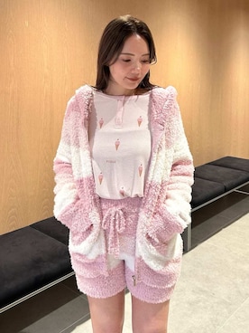 「アイテム（ルームウェア）」を使った、gelato piqueさん（レディース・157cm）の秋コーディネート