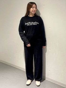 「アイテム（ルームウェア、ブラック系）」を使った、gelato piqueさん（レディース・164cm）の秋コーディネート