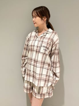 「アイテム（ルームウェア）」を使った、gelato piqueさん（レディース・157cm）の秋コーディネート