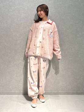 「アイテム（ルームウェア）」を使った、gelato piqueさん（レディース・156cm）の秋コーディネート