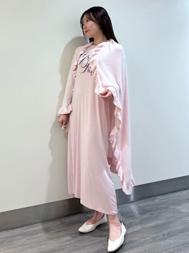 「アイテム（ブランケット）」を使った、gelato piqueさん（レディース・158cm）の春コーディネート
