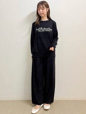 「アイテム（ルームウェア、ブラック系）」を使った、gelato piqueさん（レディース・161cm）の秋コーディネート