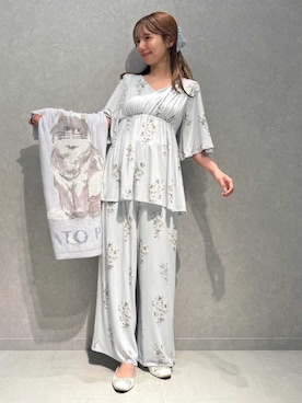 「アイテム（ブランケット）」を使った、gelato piqueさん（レディース・156cm）の夏コーディネート