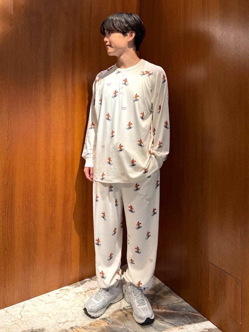 セール】【HOLIDAY】【HOMME】スキーベア柄ロンT（ルームウェア