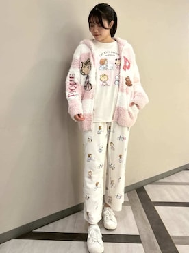 「アイテム（ルームウェア）」を使った、gelato piqueさん（レディース・165cm）の秋コーディネート