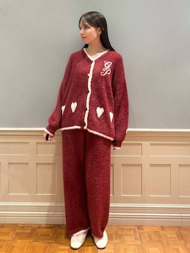 「アイテム（ルームウェア）」を使った、gelato piqueさん（レディース・161cm）の秋コーディネート