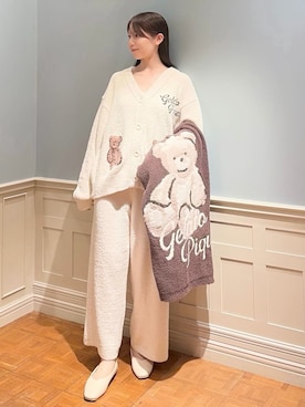 「アイテム（ブランケット）」を使った、gelato piqueさん（レディース・161cm）の秋コーディネート