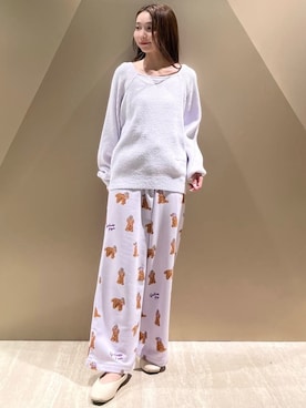 「アイテム（ルームウェア、パープル系）」を使った、gelato piqueさん（レディース・150cm）の冬コーディネート