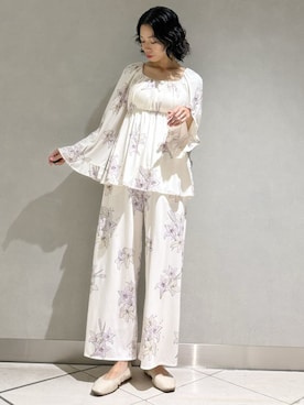 「アイテム（ルームウェア）」を使った、gelato piqueさん（レディース・168cm）の秋コーディネート