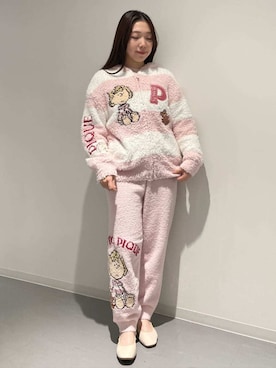 「アイテム（ルームウェア、ピンク系）」を使った、gelato piqueさん（レディース・162cm）の秋コーディネート