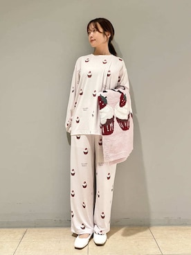 「アイテム（ブランケット）」を使った、gelato piqueさん（レディース・157cm）の秋コーディネート