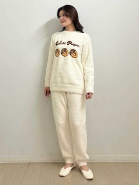 「アイテム（ルームウェア）」を使った、gelato piqueさん（レディース・164cm）の冬コーディネート