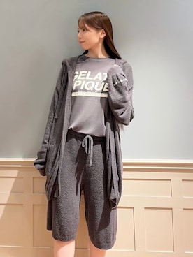 「アイテム（ルームウェア）」を使った、gelato piqueさん（レディース・161cm）の秋コーディネート