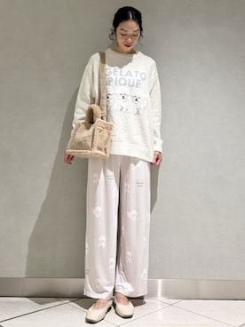 「アイテム（ルームウェア）」を使った、gelato piqueさん（レディース・168cm）の秋コーディネート