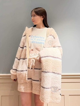 「アイテム（ルームウェア/パジャマ、ベージュ系）」を使った、gelato piqueさん（レディース・161cm）の秋コーディネート
