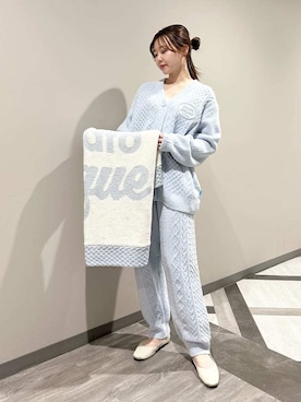 「アイテム（ブランケット）」を使った、gelato piqueさん（レディース・158cm）の冬コーディネート