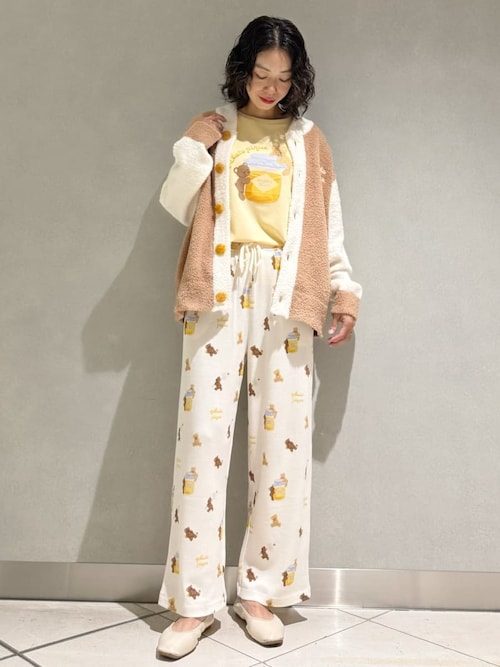 はちみつベア柄ワンポイントTシャツ（ルームウェア/パジャマ）｜gelato