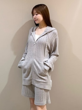 「アイテム（ルームウェア）」を使った、gelato piqueさん（レディース・158cm）の秋コーディネート