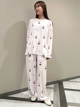 「アイテム（ルームウェア）」を使った、gelato piqueさん（レディース・158cm）の秋コーディネート