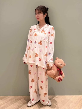 「アイテム（ポーチ）」を使った、gelato piqueさん（レディース・156cm）の秋コーディネート