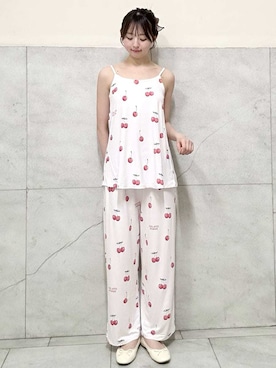 「アイテム（その他ルームウェア、レッド系）」を使った、gelato piqueさん（レディース・166cm）の春コーディネート