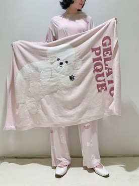 「アイテム（ブランケット）」を使った、gelato piqueさん（レディース・155cm）の春コーディネート